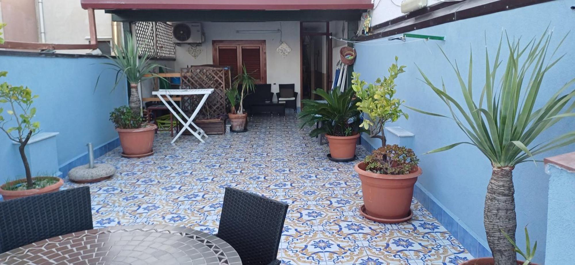 Apartments Mikros Giardini Naxos Phòng bức ảnh