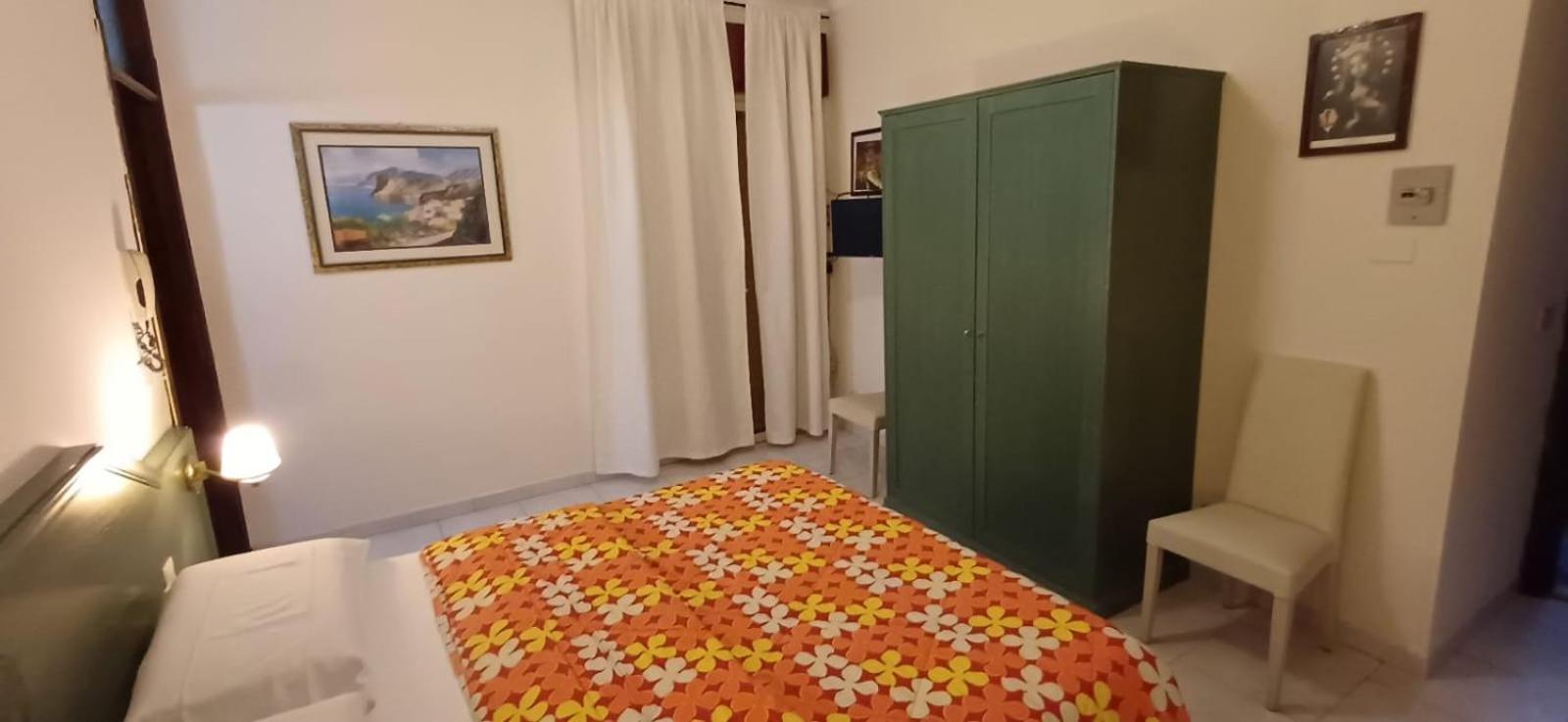 Apartments Mikros Giardini Naxos Ngoại thất bức ảnh