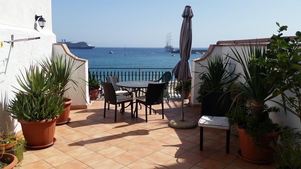 Apartments Mikros Giardini Naxos Ngoại thất bức ảnh